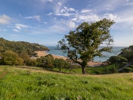 A view of the beach and sea in Stoke Fleming