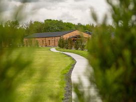 Lodge 1 - Silver Birch - Scottish Lowlands - 1094640 - thumbnail photo 25