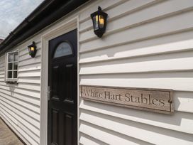 White Hart Stables - Kent & Sussex - 1094693 - thumbnail photo 2