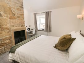 Old Stone Cottage - Yorkshire Dales - 1094814 - thumbnail photo 10