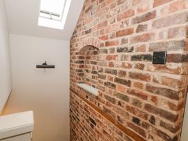 The Coach House - North Wales - 1094850 - thumbnail photo 11