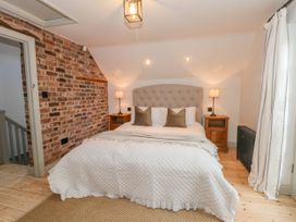 The Coach House - North Wales - 1094850 - thumbnail photo 13