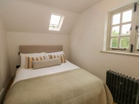 The Coach House - North Wales - 1094850 - thumbnail photo 16