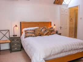 Coach House at Old Vicarage - Shropshire - 1095095 - thumbnail photo 15