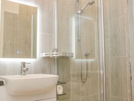 Coach House at Old Vicarage - Shropshire - 1095095 - thumbnail photo 24