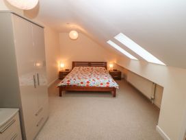 Barn End, 9 Stad Clynnog - Anglesey - 1095237 - thumbnail photo 24