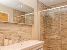 Birch Cottage - Kent & Sussex - 1095351 - thumbnail photo 12