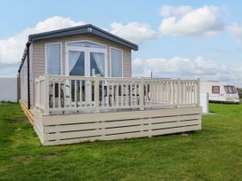 Trewan Lodge - Anglesey - 1096026 - thumbnail photo 28