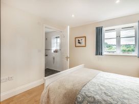 Willow - Dorset - 1096952 - thumbnail photo 22
