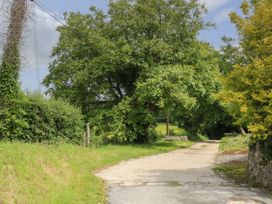 Byre Cottage 4 - Kent & Sussex - 1097628 - thumbnail photo 39