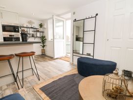The Beach Apartment - Northumberland - 1097941 - thumbnail photo 8