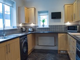 18 Mayville Avenue - North Yorkshire (incl. Whitby) - 1098392 - thumbnail photo 10