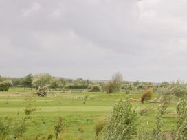 Fairways 4 - Sunny Meadows - Somerset & Wiltshire - 1098589 - thumbnail photo 40