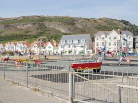 The Orme Apartment - North Wales - 1098616 - thumbnail photo 24
