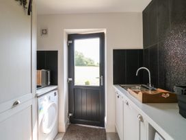 The Cottage - Peak District - 1099455 - thumbnail photo 16