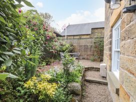 1 Church Cottages - North Yorkshire (incl. Whitby) - 1100408 - thumbnail photo 23
