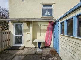 Beachside - Cornwall - 1101007 - thumbnail photo 3