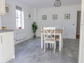 40 Bowmont Court - Scottish Lowlands - 1101185 - thumbnail photo 12