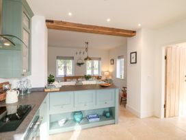 Woodland Lodge - Shropshire - 1101686 - thumbnail photo 8