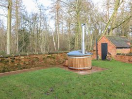 Woodland Lodge - Shropshire - 1101686 - thumbnail photo 33
