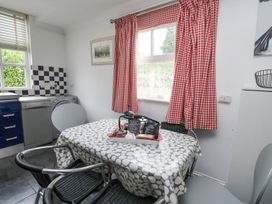 Chestnut Cottage - Mid Wales - 1102541 - thumbnail photo 15
