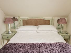 Chestnut Cottage - Mid Wales - 1102541 - thumbnail photo 25