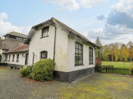 Chestnut Cottage - Mid Wales - 1102541 - thumbnail photo 39