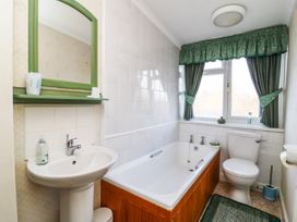 Ryburn Lodge - North Yorkshire (incl. Whitby) - 1103039 - thumbnail photo 23