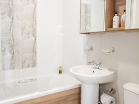 Serena Lodge - Scottish Lowlands - 1103426 - thumbnail photo 18