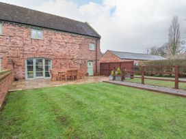 Oak Barn - North Wales - 1103568 - thumbnail photo 2
