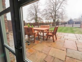 Oak Barn - North Wales - 1103568 - thumbnail photo 31
