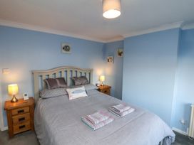 9 North End - North Yorkshire (incl. Whitby) - 1104268 - thumbnail photo 14