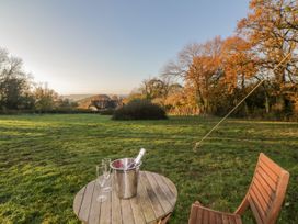 The Wagon at Burrow Hill - Devon - 1104502 - thumbnail photo 15