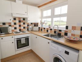 Bumblebee Cottage - Scottish Lowlands - 1104516 - thumbnail photo 9