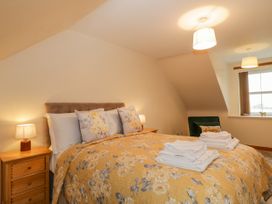 Bumblebee Cottage - Scottish Lowlands - 1104516 - thumbnail photo 11
