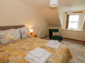 Bumblebee Cottage - Scottish Lowlands - 1104516 - thumbnail photo 12