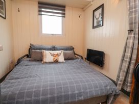 Hillcrest Shepherds Hut - Lake District - 1104753 - thumbnail photo 6