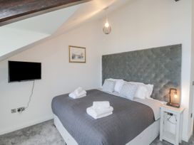 Foxton Penthouse - North Yorkshire (incl. Whitby) - 1105094 - thumbnail photo 29