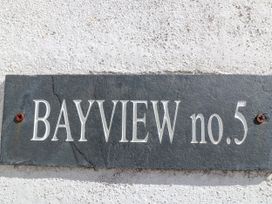 A sign displaying BAYVIEW no.5