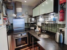 Seaside - Dorset - 1105786 - thumbnail photo 11