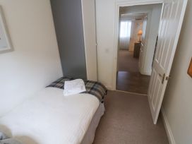 7 Coram Court - Dorset - 1106054 - thumbnail photo 17