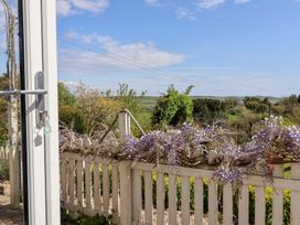 High Bullen Cottage - Dorset - 1106067 - thumbnail photo 23