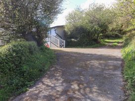 High Bullen Lodge - Dorset - 1106153 - thumbnail photo 24