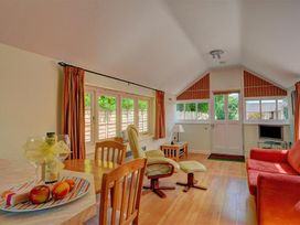 The Peach House - Devon - 1106204 - thumbnail photo 7