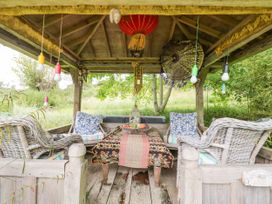 The Stables - Somerset & Wiltshire - 1106805 - thumbnail photo 24