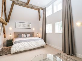 2 Great Tangley Barns - Kent & Sussex - 1107092 - thumbnail photo 29