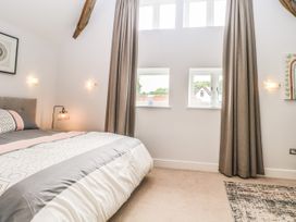 2 Great Tangley Barns - Kent & Sussex - 1107092 - thumbnail photo 30