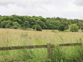 2 Great Tangley Barns - Kent & Sussex - 1107092 - thumbnail photo 50