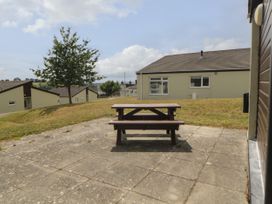 Harcombe House Bungalow 11 - Devon - 1107646 - thumbnail photo 26