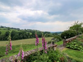 Harcombe House Bungalow 11 - Devon - 1107646 - thumbnail photo 48